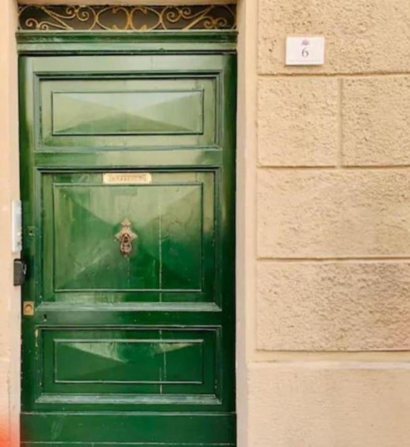 Appartamento Cagliari Centro Con Vista Sul Porto Экстерьер фото